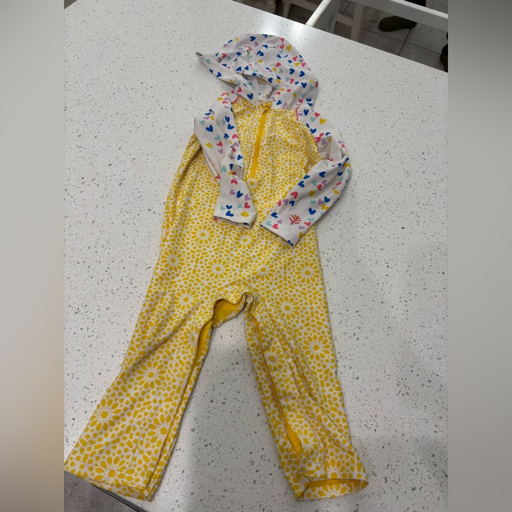 Coolibar 12-18m kids Yellow Floral Hooded One-Piece Heart-Print Sleeves Swimsuit